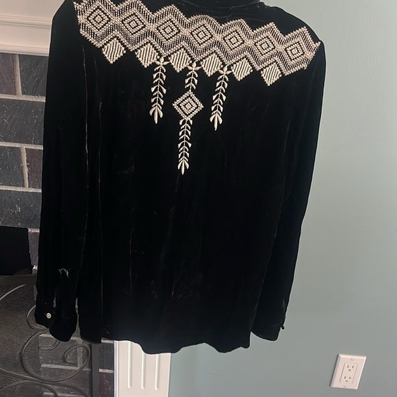 JOHNNY WAS Western Velvet Top - Picture 11 of 16